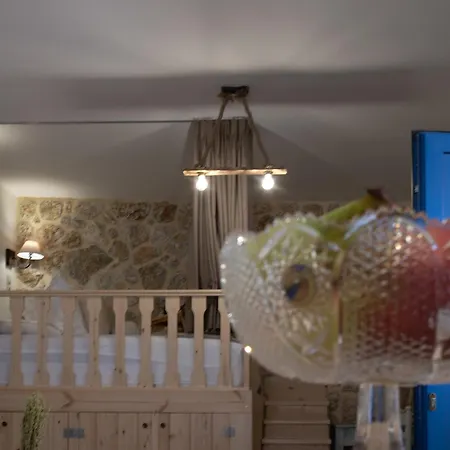 Stonehousekefalos קפלוס