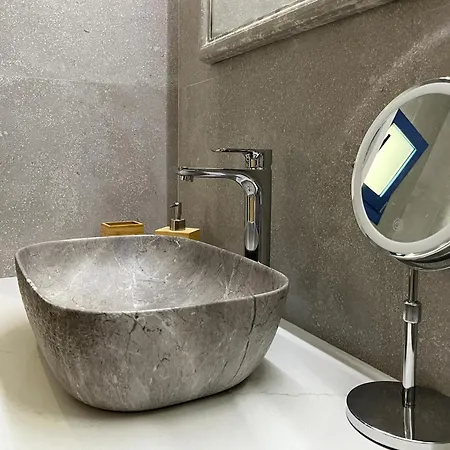 Stonehousekefalos * Kéfalos